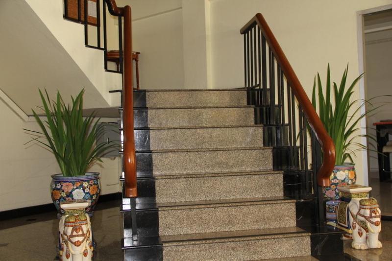 B.S. Court Hotel Sathorn Bangkok Zewnętrze zdjęcie