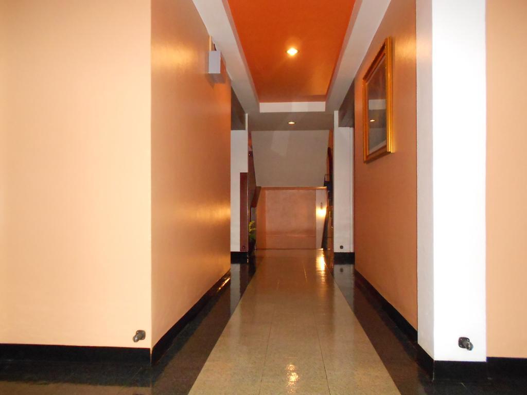 B.S. Court Hotel Sathorn Bangkok Zewnętrze zdjęcie