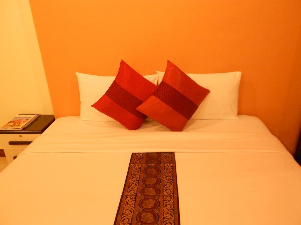 B.S. Court Hotel Sathorn Bangkok Zewnętrze zdjęcie